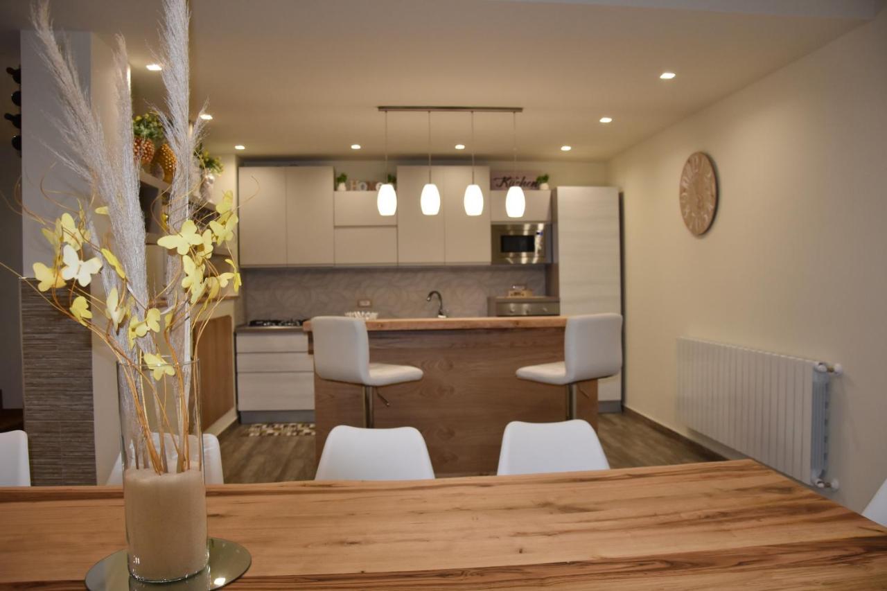 I Mori Apartament Ragalna エクステリア 写真